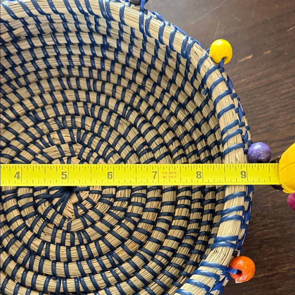 N/A multicolored basket natural
